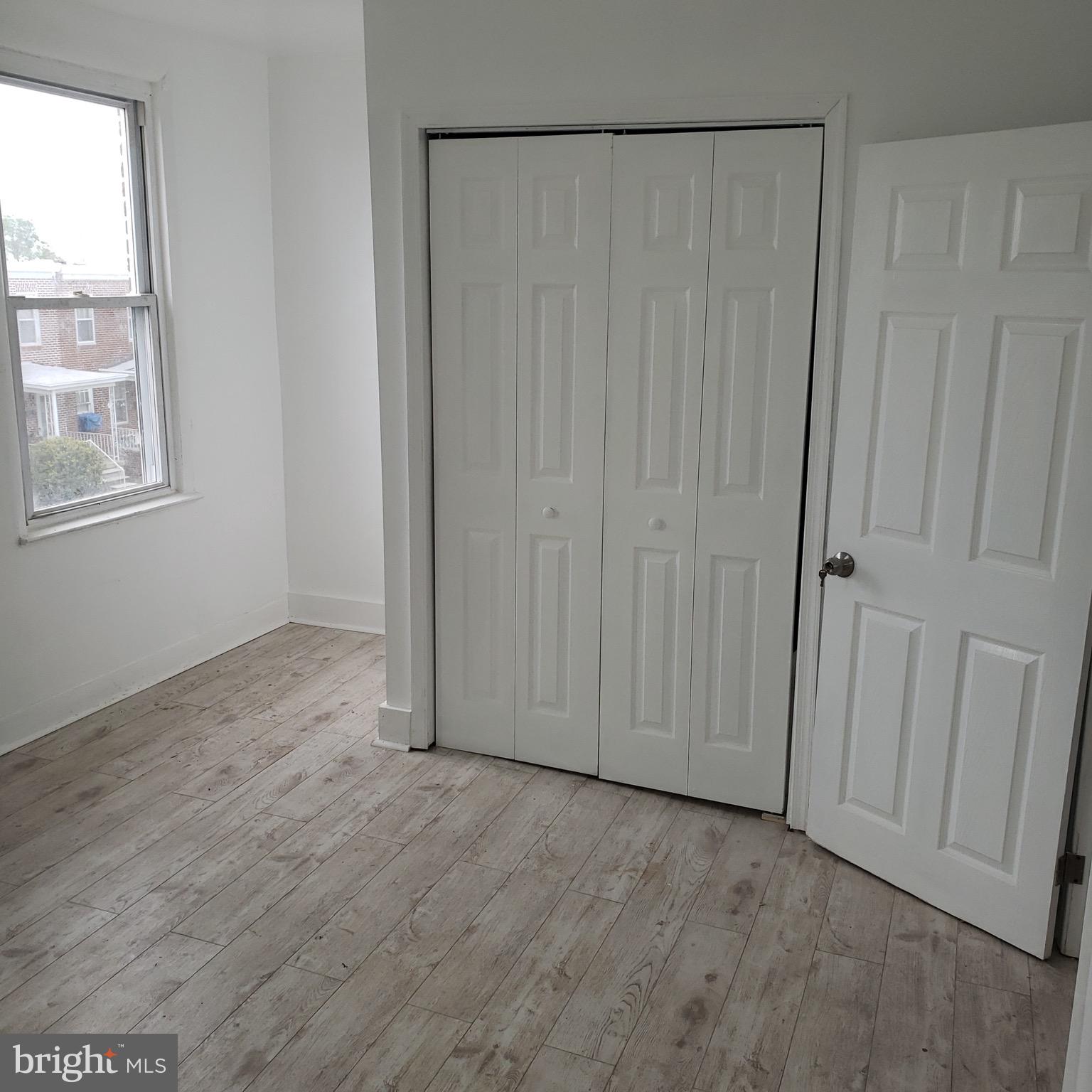 FOUR BY FOUR - Residential