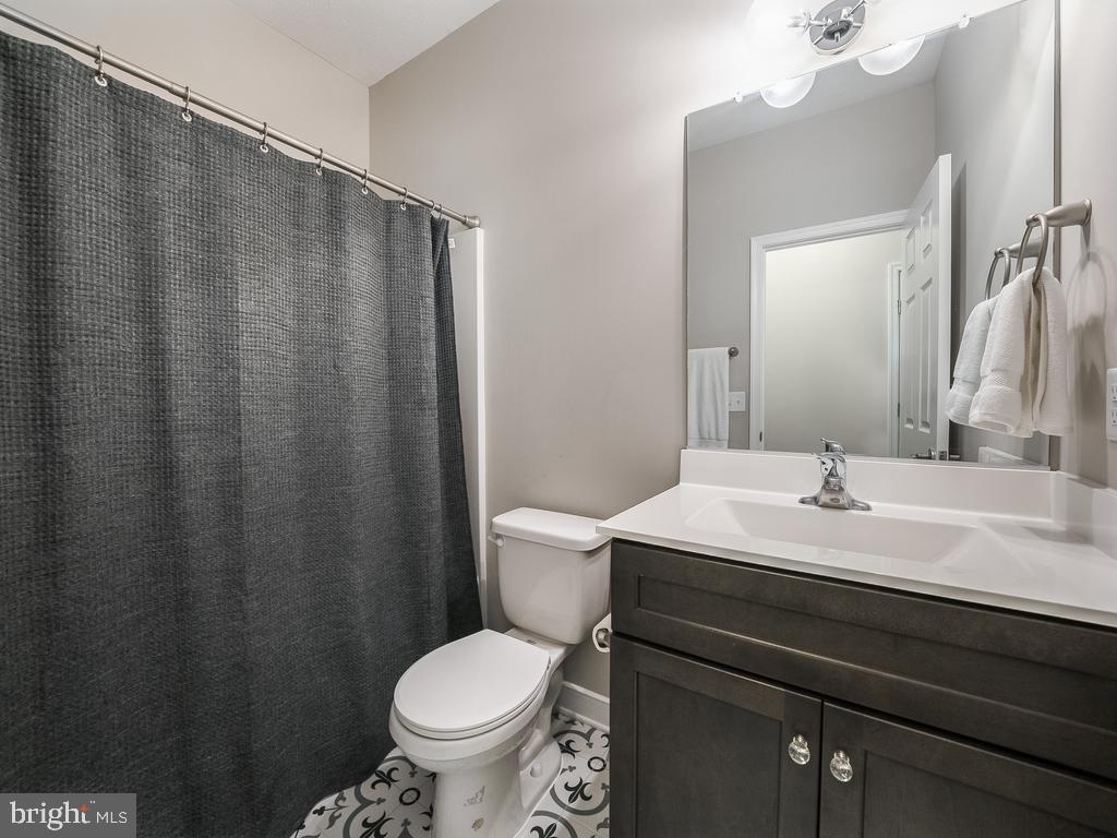 LAKE LAND OR - Residential