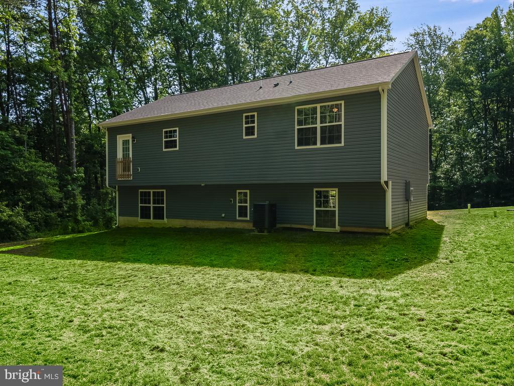 LAKE LAND OR - Residential