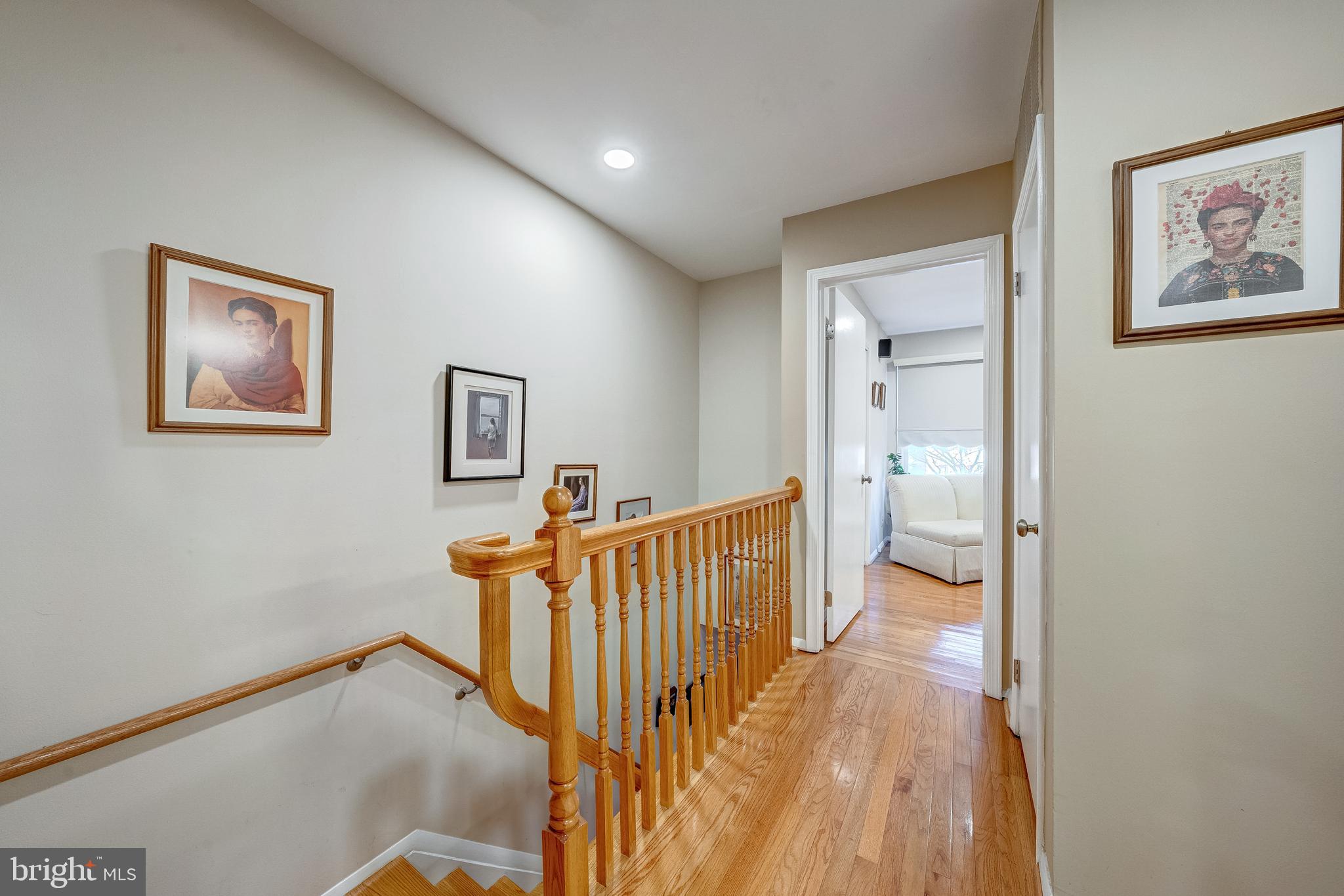 CARDINAL SQUARE - Residential