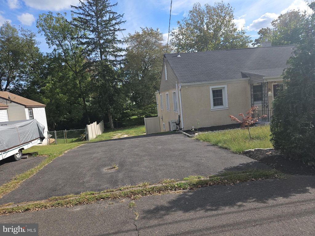 Photo of 1715 Hazel Avenue, BRISTOL, PA 19007 (MLS # PABU2106964)
