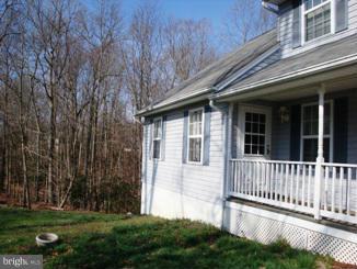 All utilities included + internet/wifi. Great location for this In law Apartment, with own entrance. One large bedroom, full bathroom, shower only, LVR, Dining area, full kitchen. Pets case by case. Good Credit. Designated parking. Easy access to Route 5, south to PAX River NAS, north to Waldorf and DC. Owner in preparation process. W/D maybe considered. No use of pool or back yard.