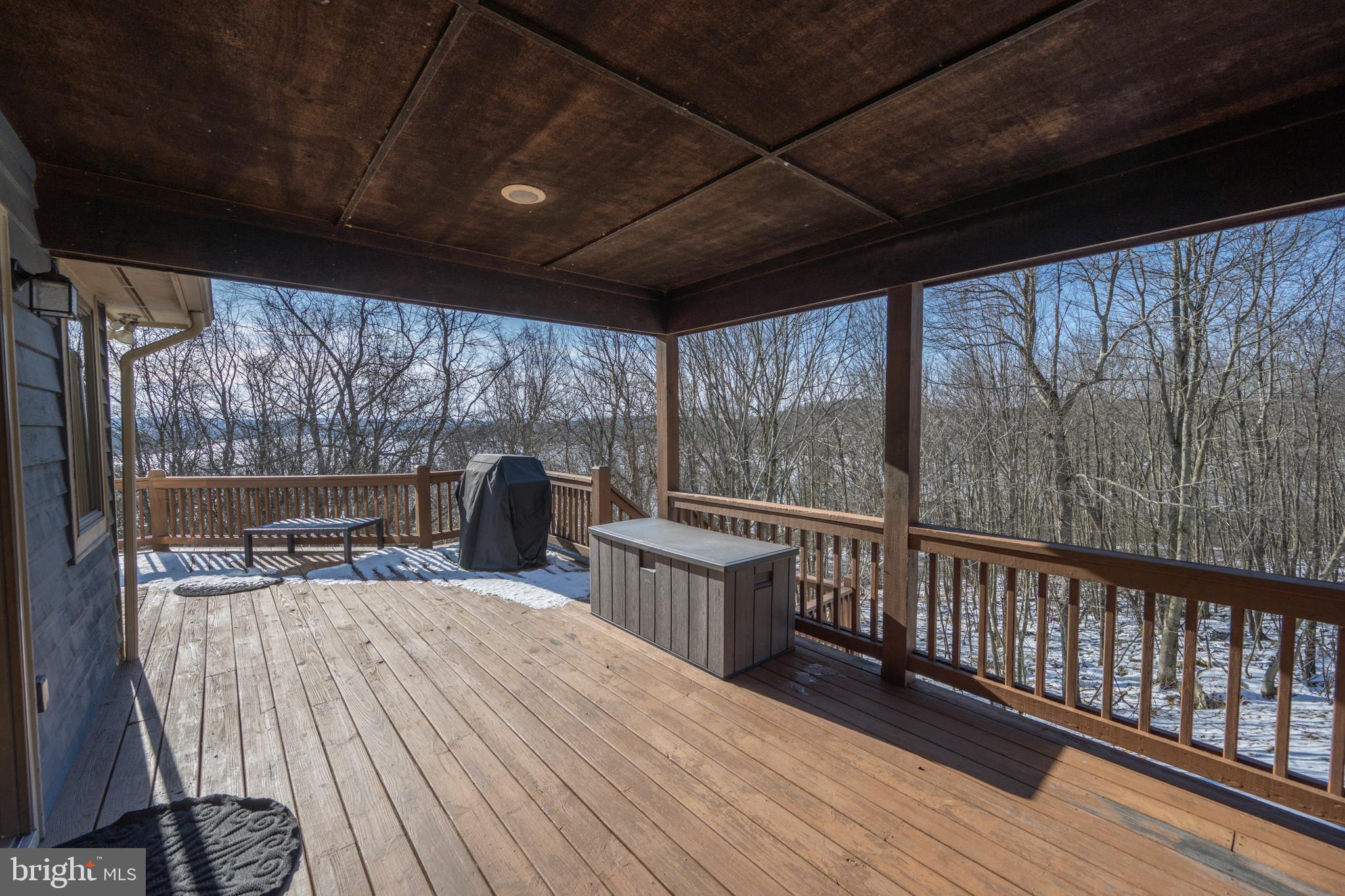 THE PINNACLE - Residential