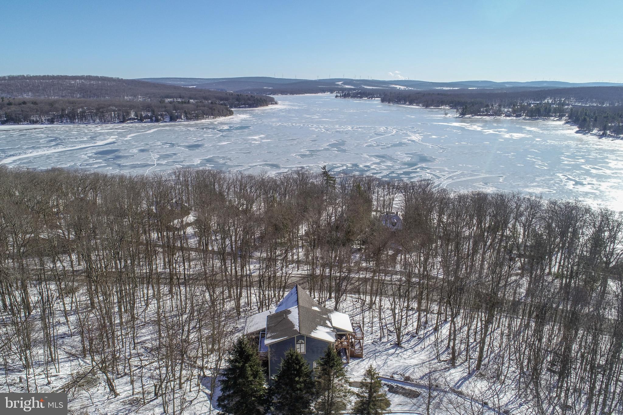 THE PINNACLE - Residential