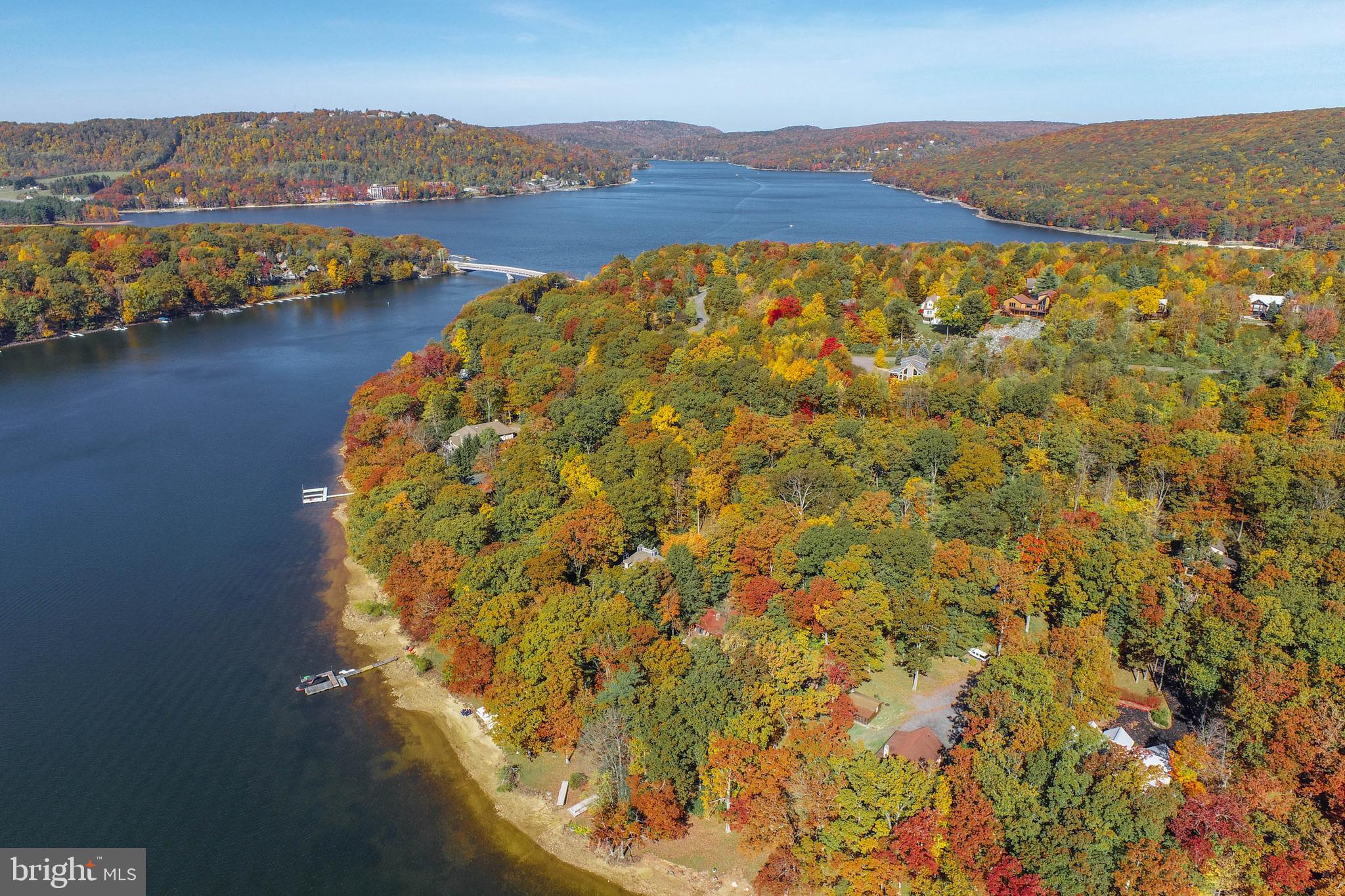 THE PINNACLE - Residential