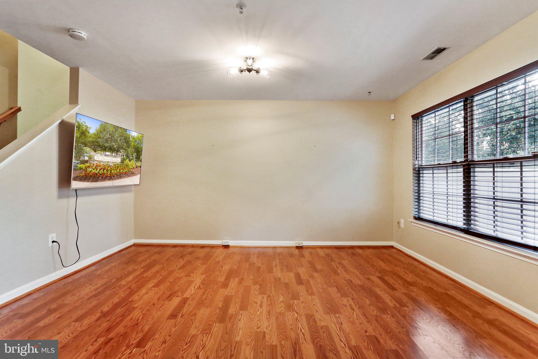 MILL CROSSING - Residential