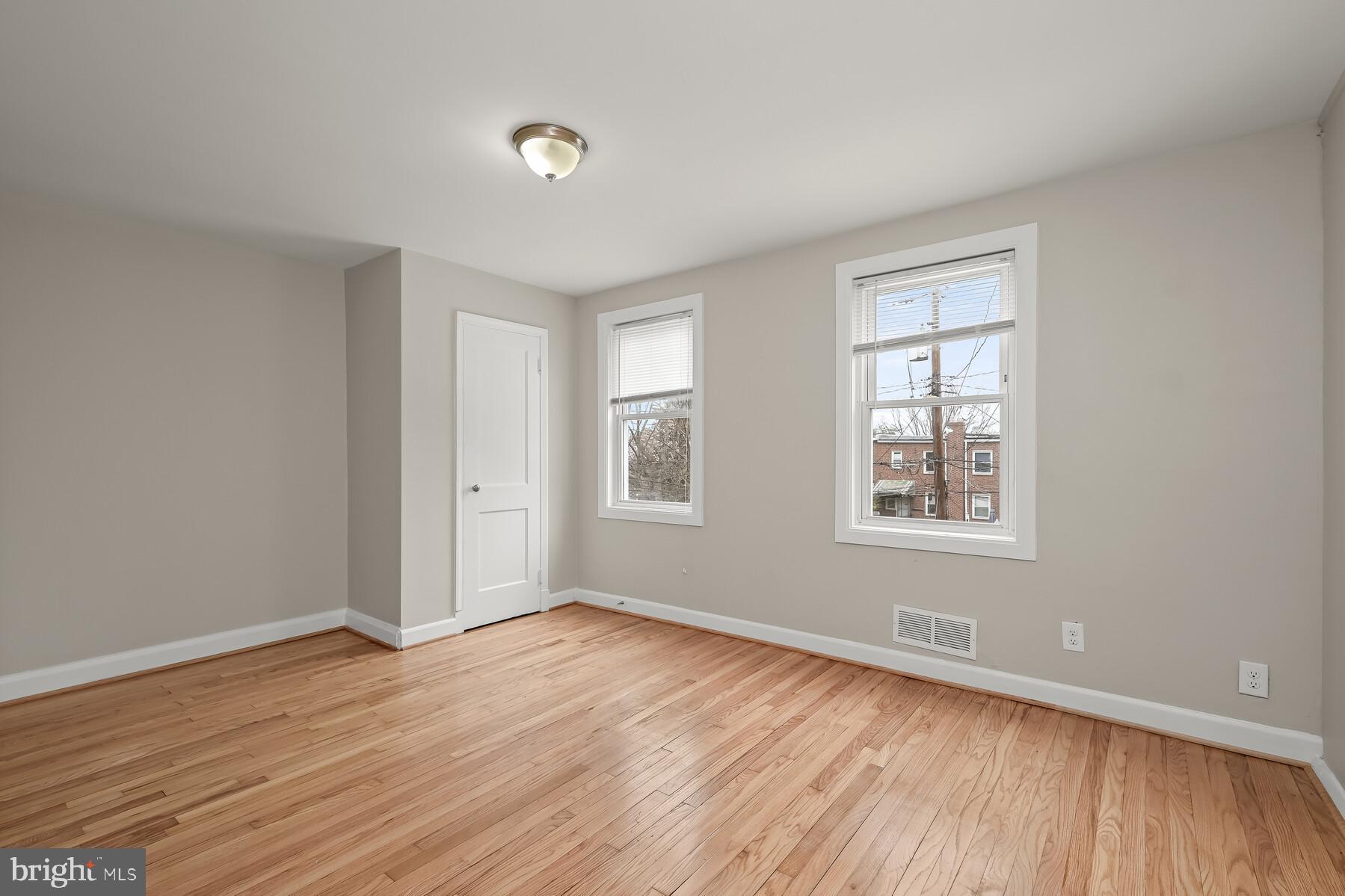 BELAIR-EDISON - Residential