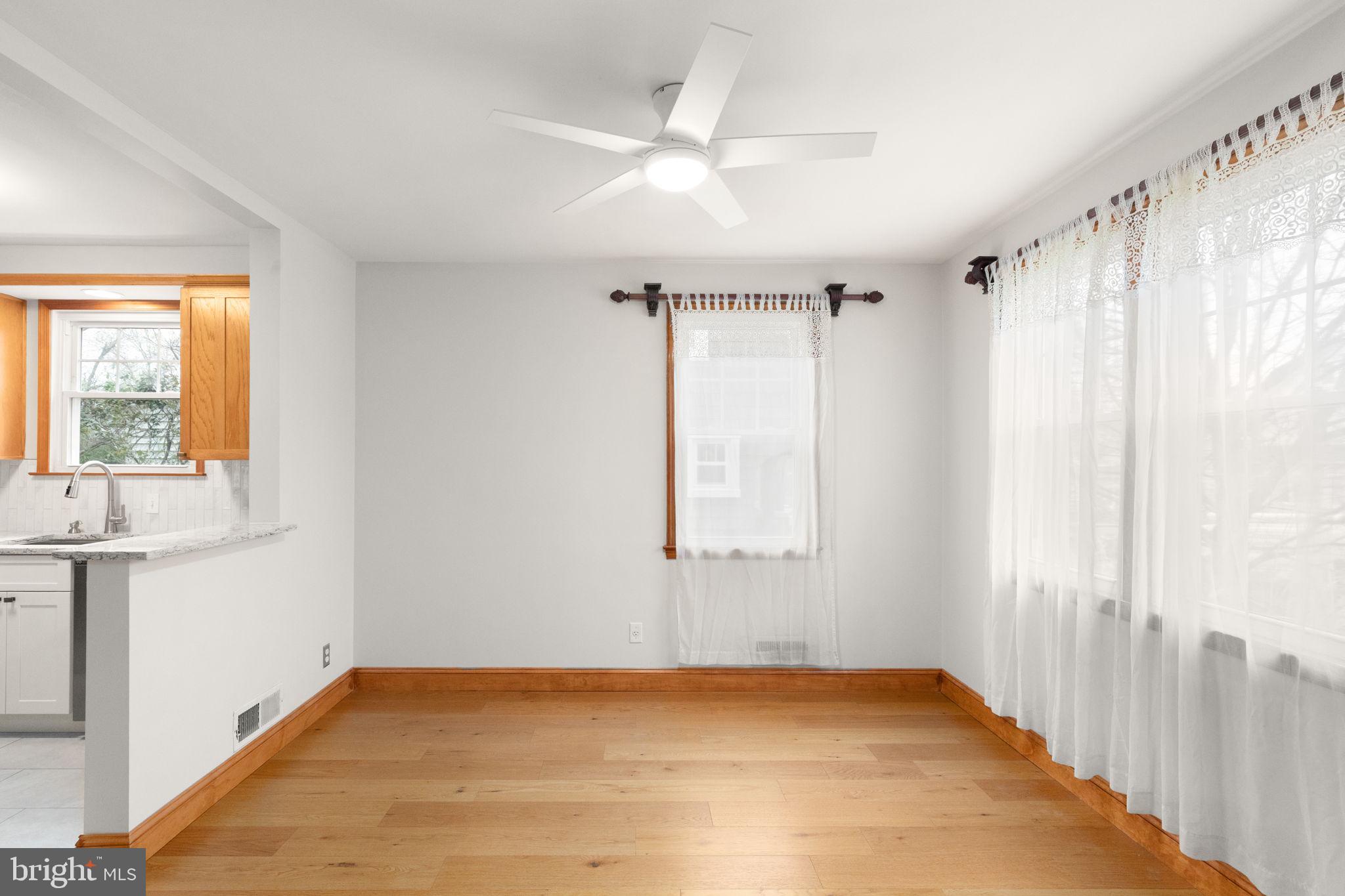 LAURAVILLE HISTORIC DISTRICT - Residential