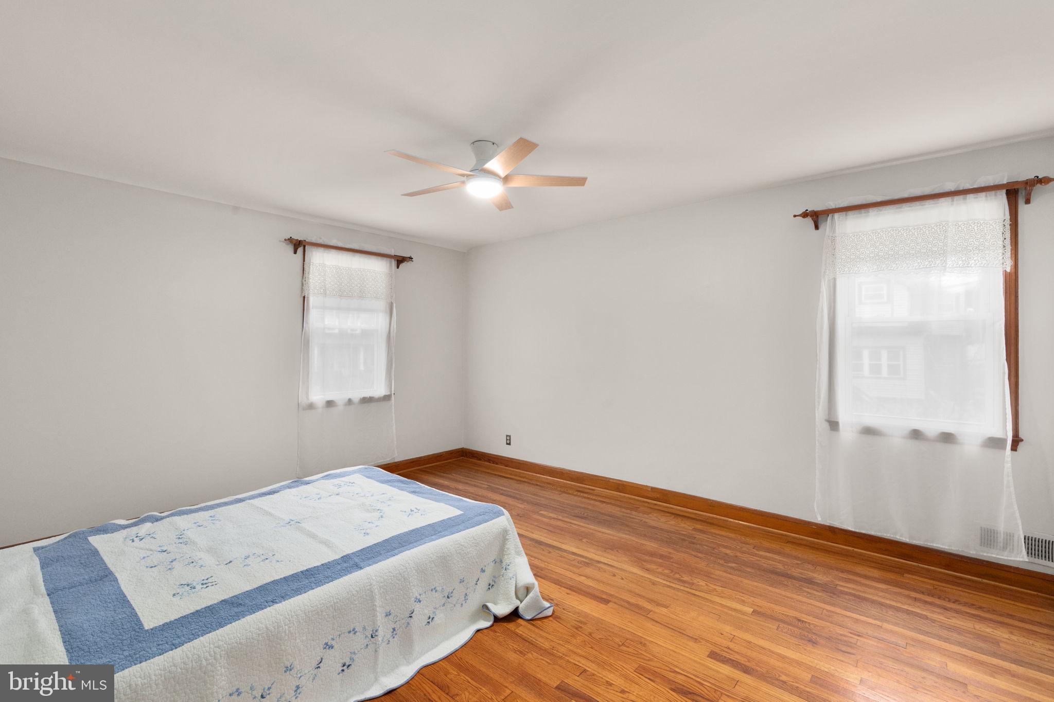 LAURAVILLE HISTORIC DISTRICT - Residential