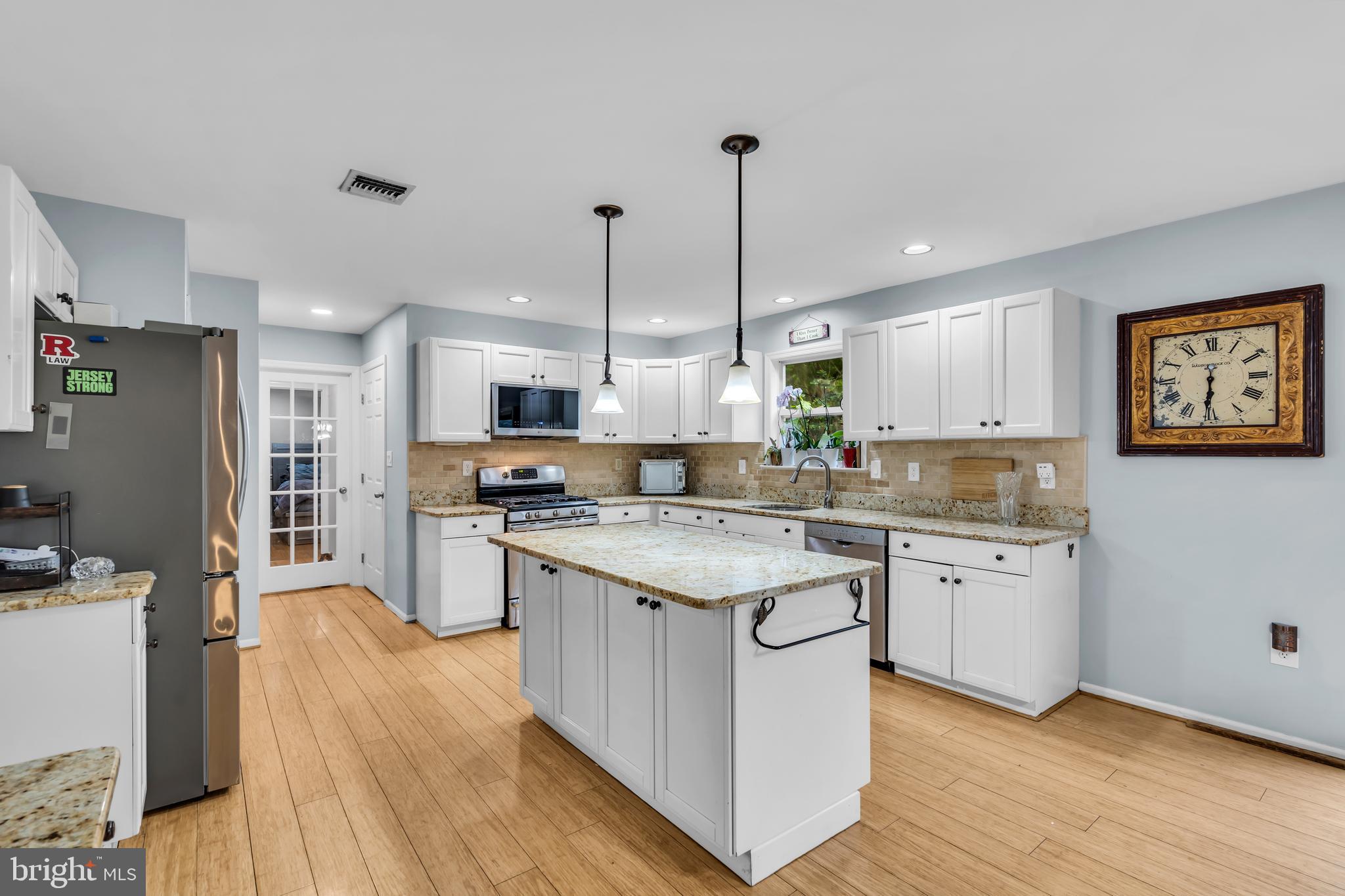 2 TANAGER LANE