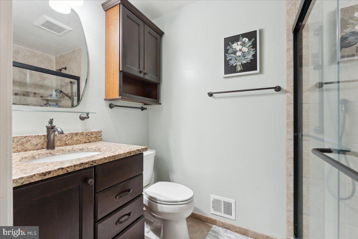 MONTCLAIR - Residential