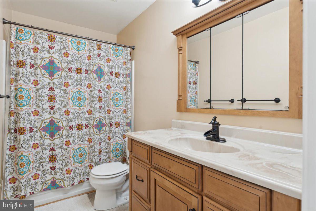 MONTCLAIR - Residential