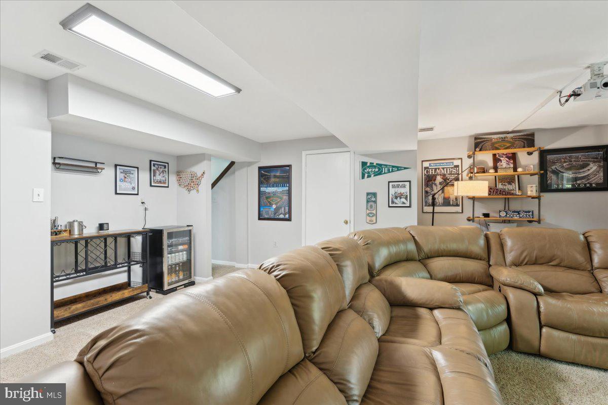 MONTCLAIR - Residential