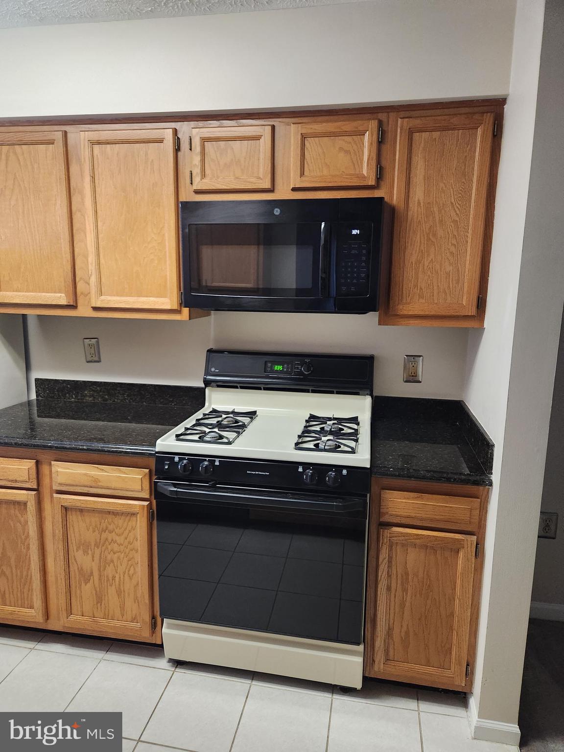 LARGO TOWN CENTER CONDOMINIUMS - Residential