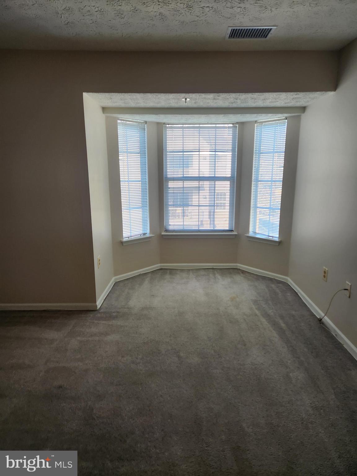 LARGO TOWN CENTER CONDOMINIUMS - Residential