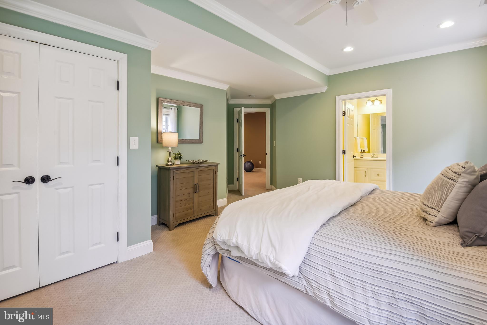 CHESTERBROOK - Residential