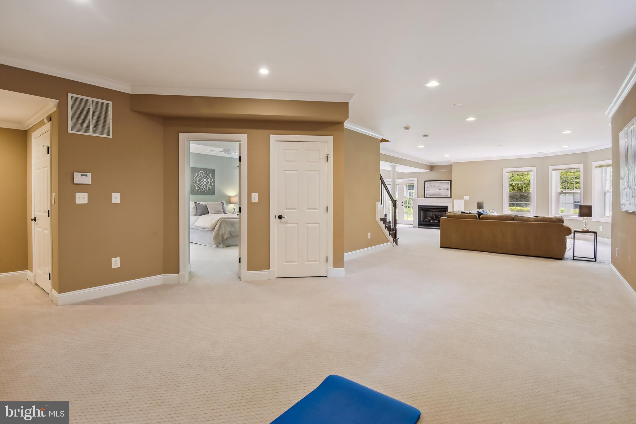 CHESTERBROOK - Residential