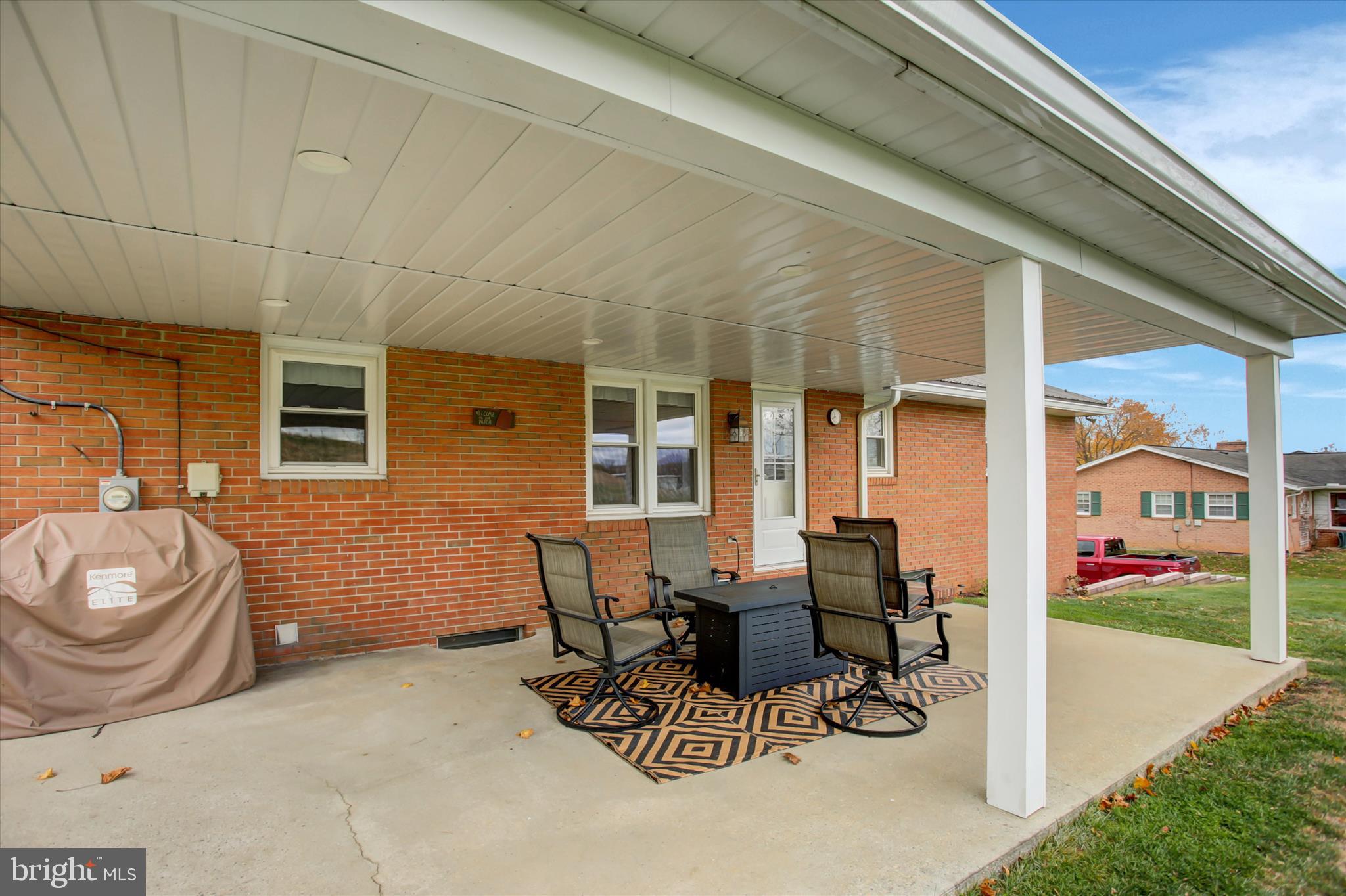 SOUTH GUILFORD HILLS - Residential