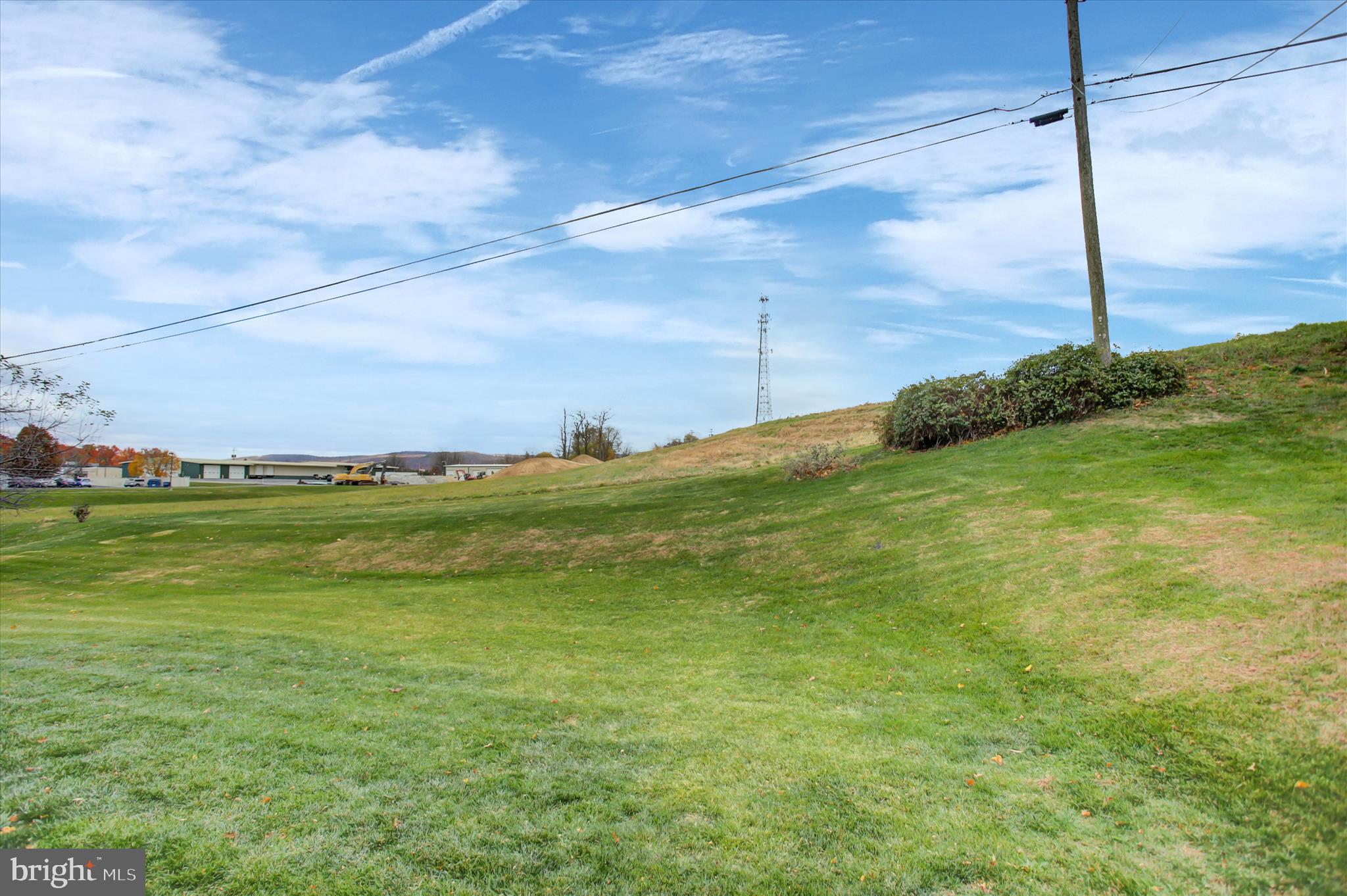 SOUTH GUILFORD HILLS - Residential