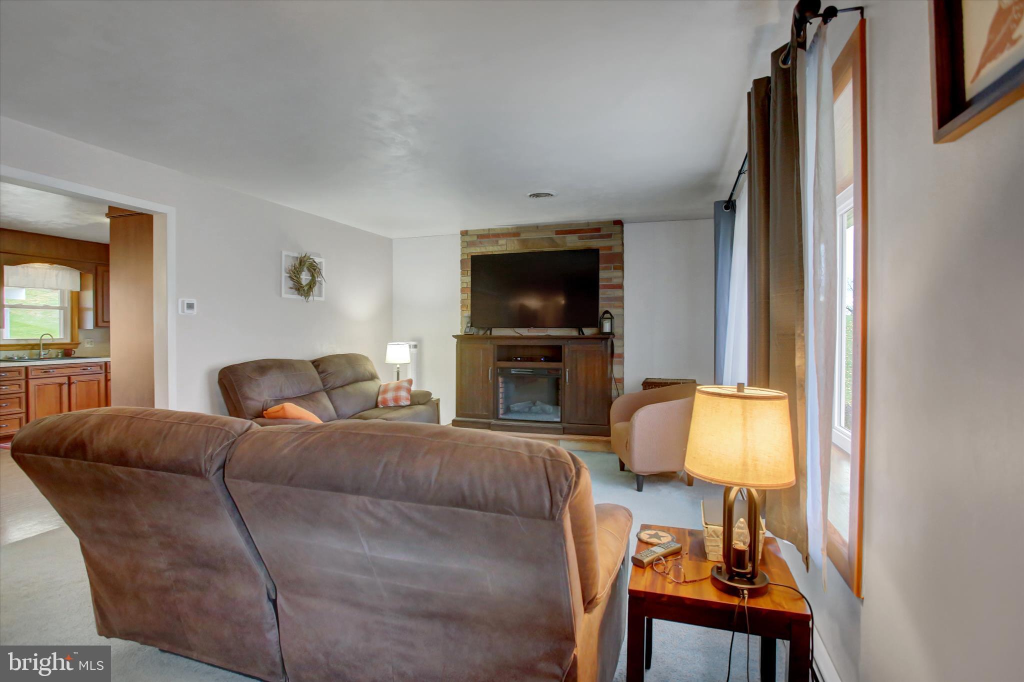 SOUTH GUILFORD HILLS - Residential