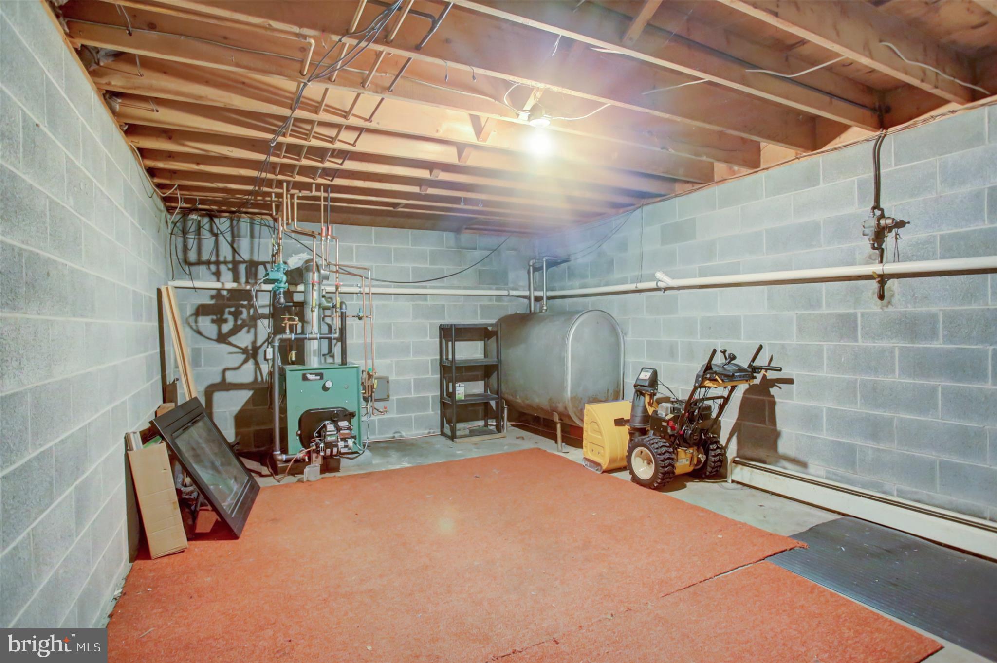 SOUTH GUILFORD HILLS - Residential