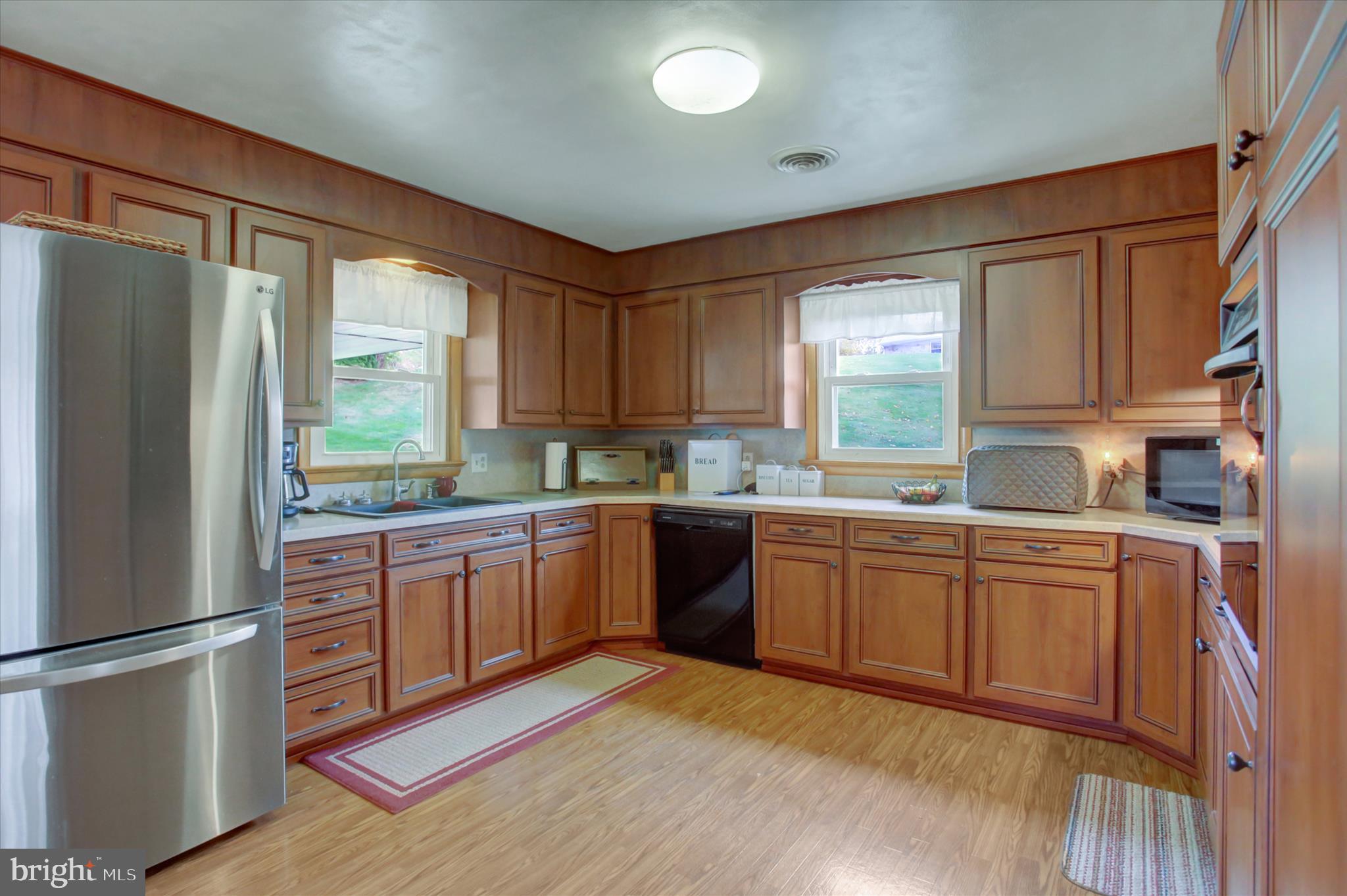 SOUTH GUILFORD HILLS - Residential