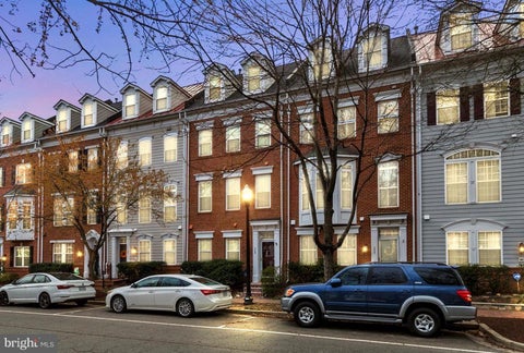Townhouse For Sale - 119 Cameron Station Boulevard<br/> ALEXANDRIA, VA 22304
