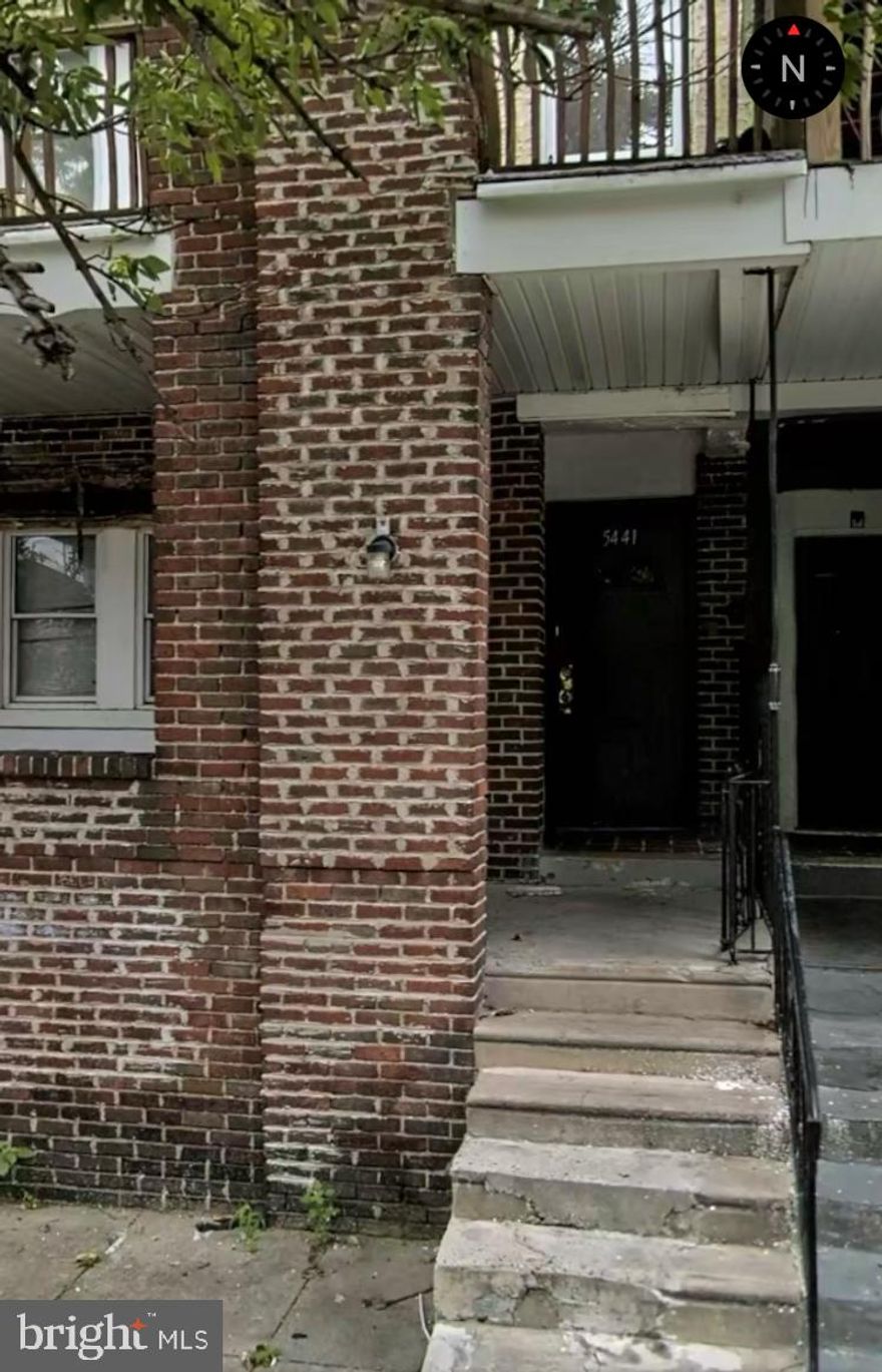 Large 2 bedroom apartment on First Floor, Living room, Dining room and kitchen. Priced Low won't last