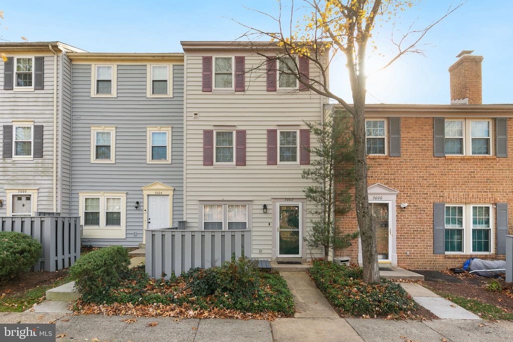 Photo of 3002 Piano Lane #42, SILVER SPRING, MD 20904 (MLS # MDMC2208106)