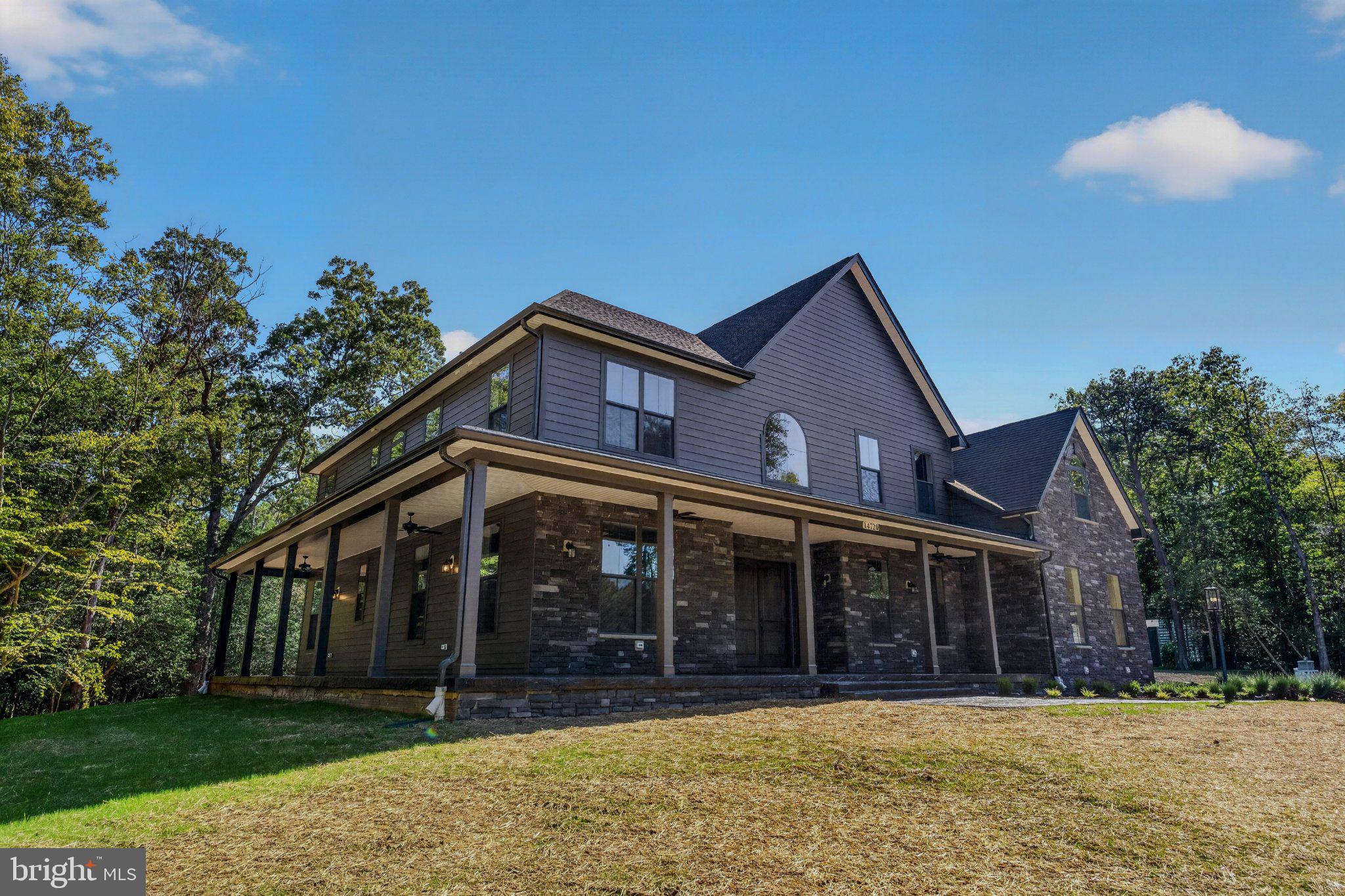 6385 PASTURE COURT