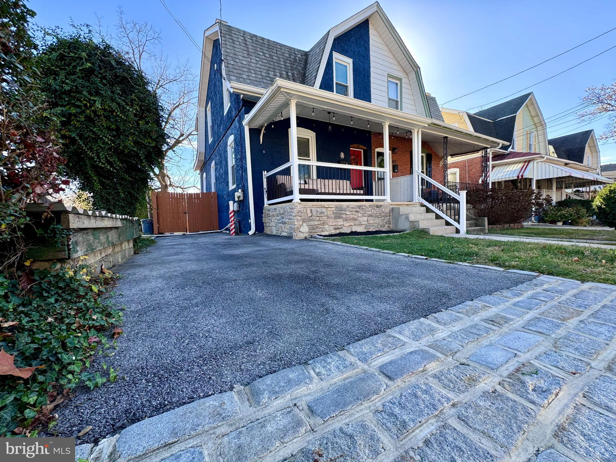 ARDMORE PARK - Residential