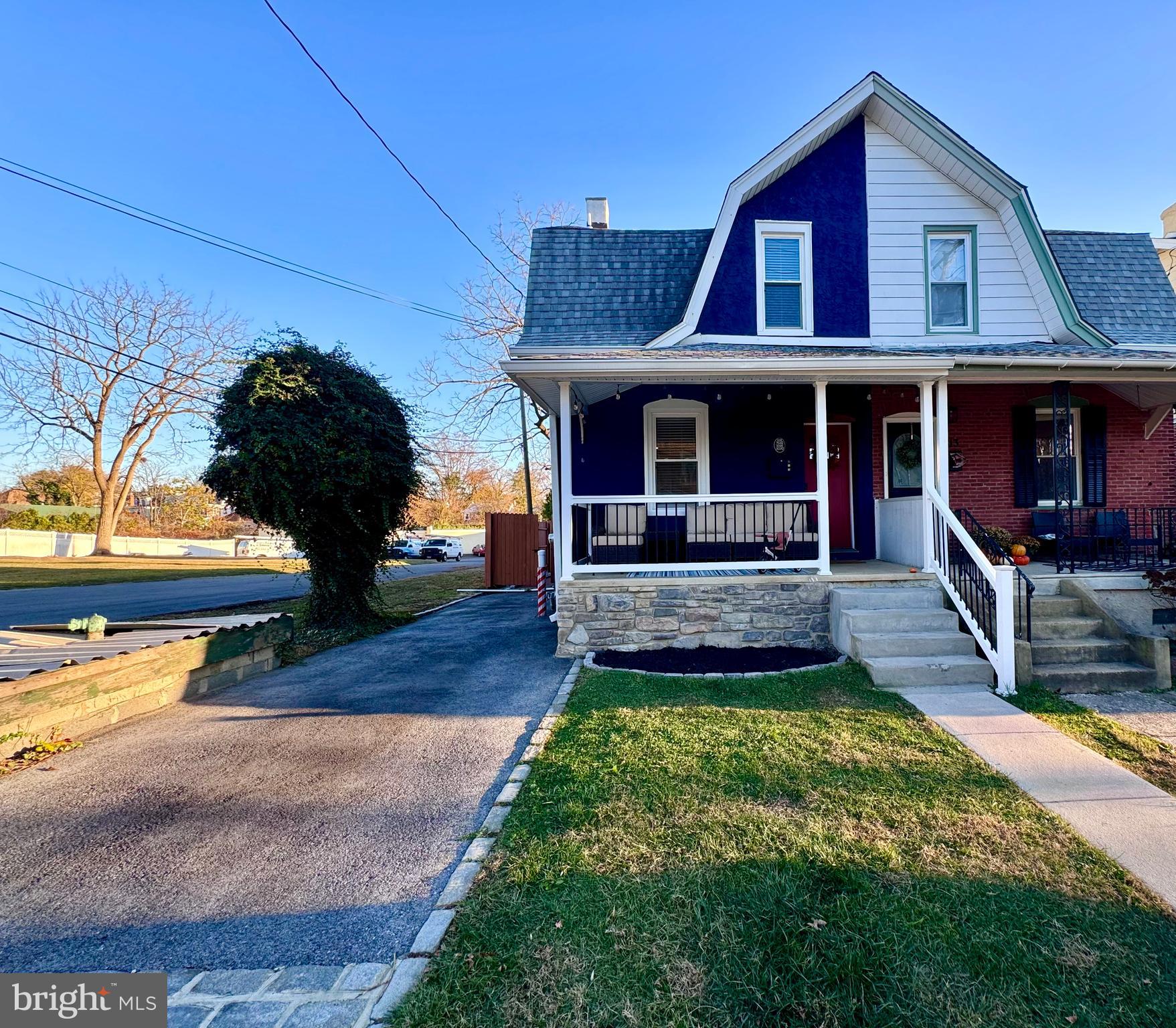 ARDMORE PARK - Residential