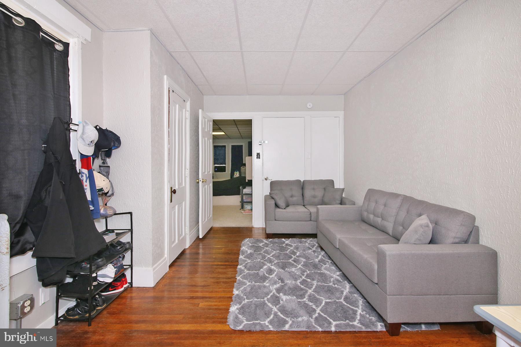 127 N 9TH STREET