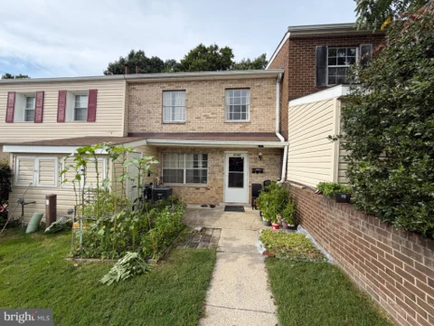MLS: MDHW2073830