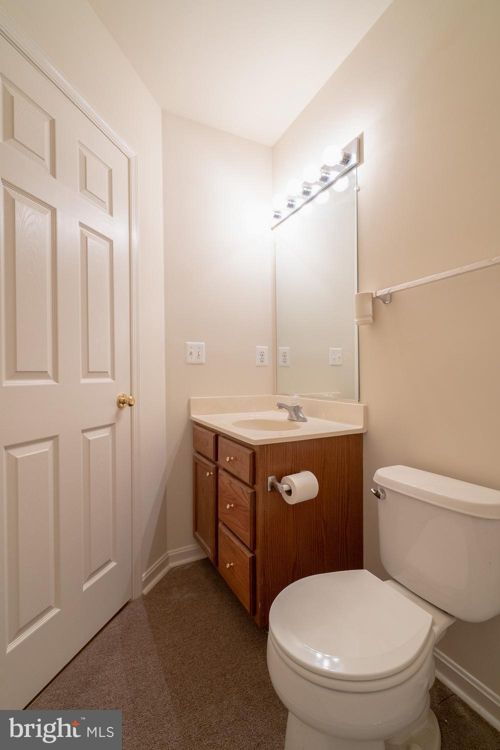 BLOOMS CROSSING - Residential