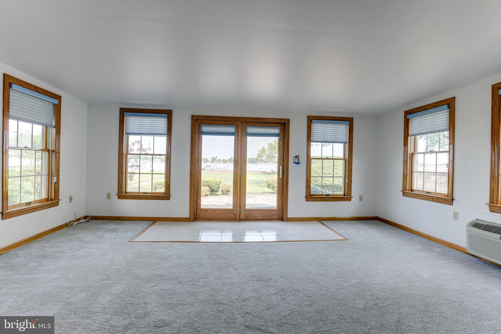 LONG BEACH ESTATES - Residential