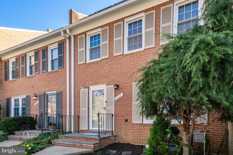 5259 LEESTONE COURT SPRINGFIELD VA 22151