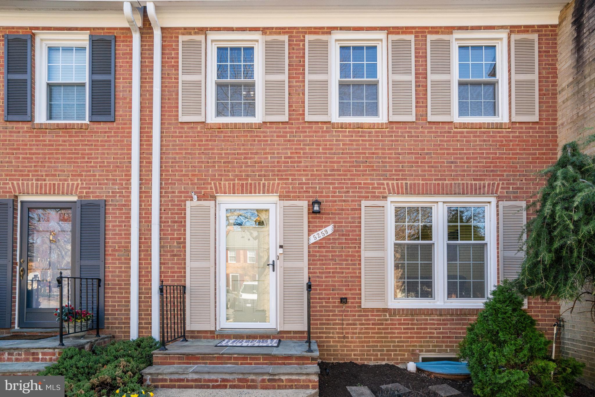 5259 LEESTONE COURT