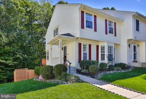 Photo of 4977 Buena Vista Drive, DUMFRIES, VA 22025 (MLS # VAPW2129584)