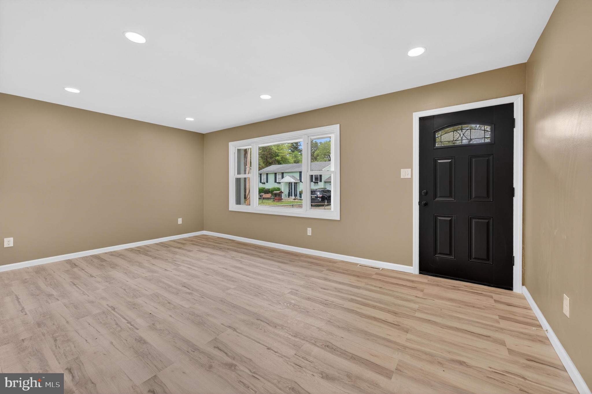 229 GARDEN AVENUE