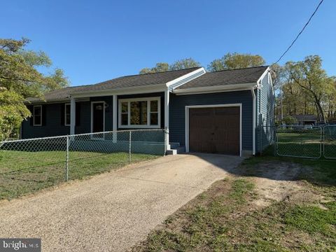 Photo of 229 Garden Avenue, BROWNS MILLS, NJ 08015 (MLS # NJBL2111096)