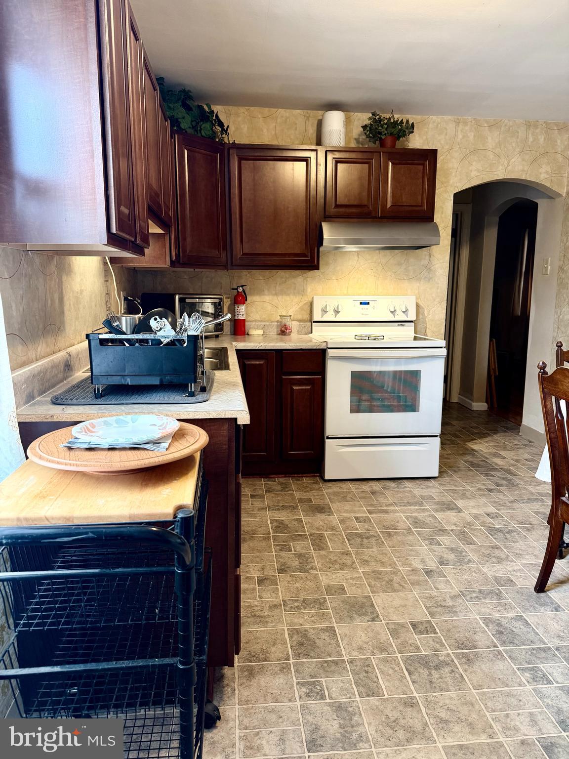 719 W WYOMISSING BOULEVARD