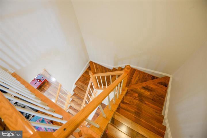 VIRGINIA CENTER - Residential Lease