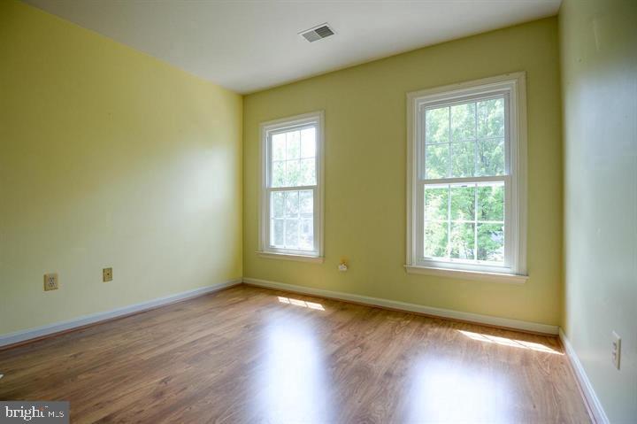 VIRGINIA CENTER - Residential Lease