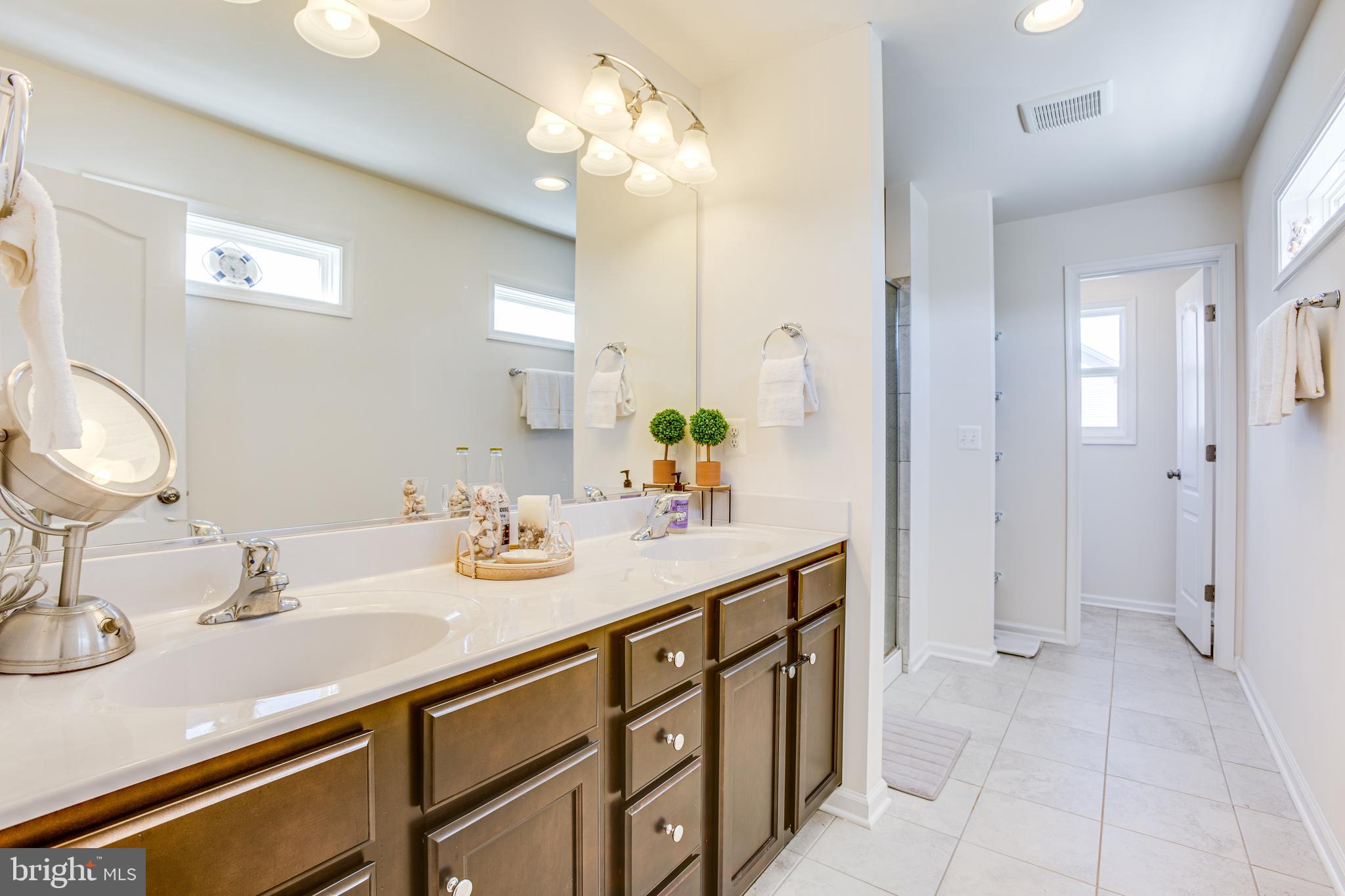 EMBREY MILL - Residential