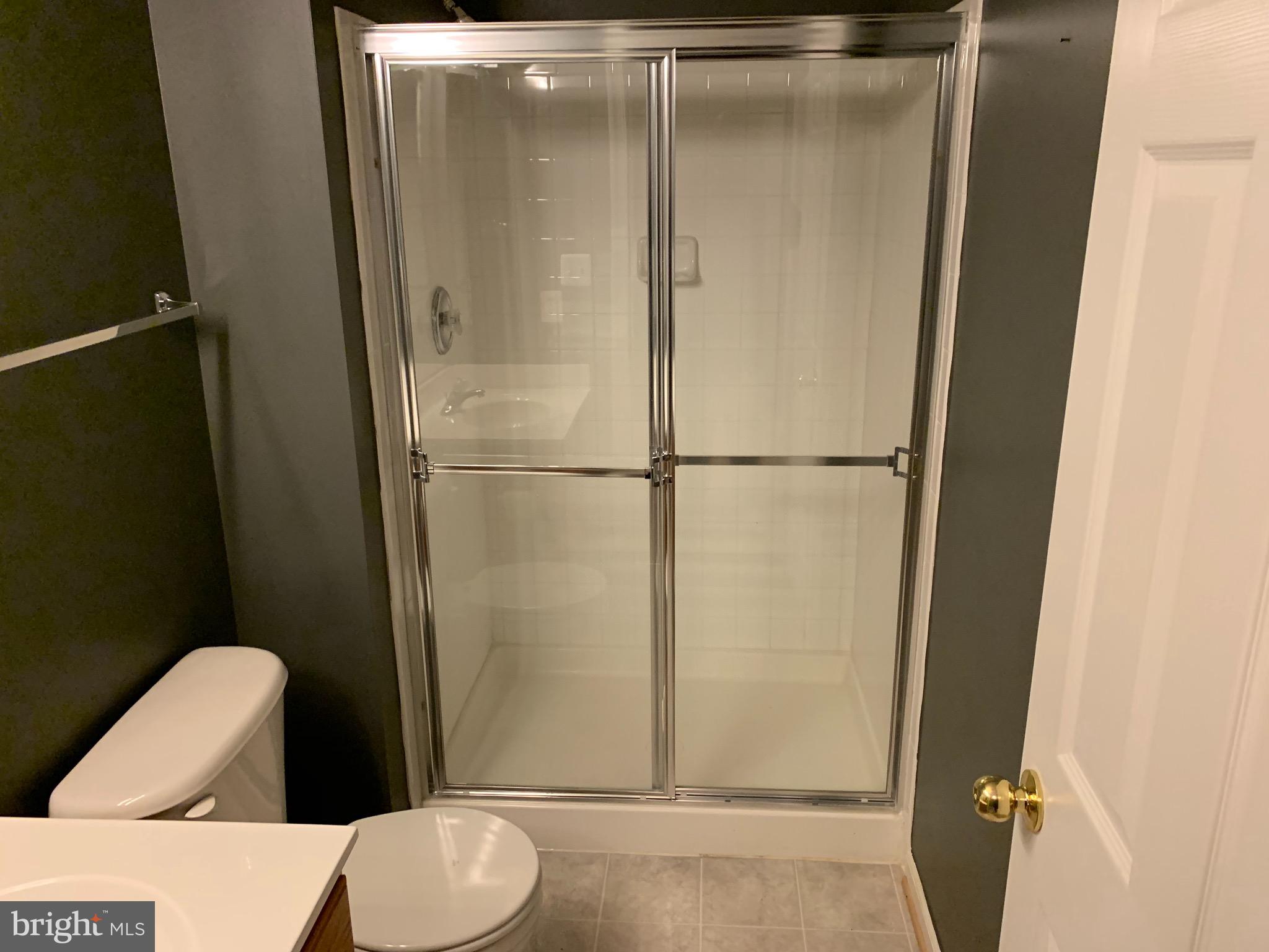 BLUE SPRING FARM - Residential Lease