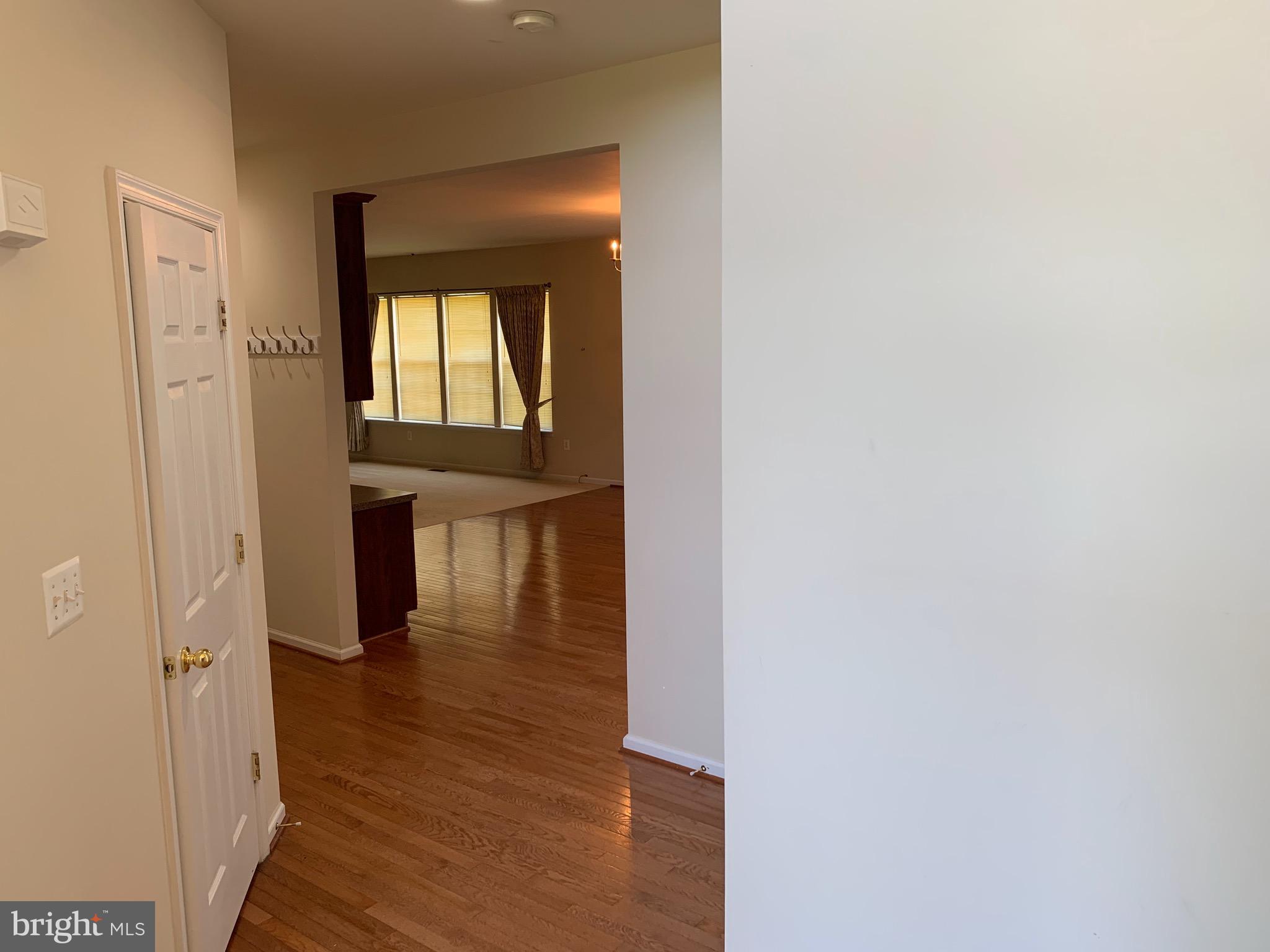 BLUE SPRING FARM - Residential Lease