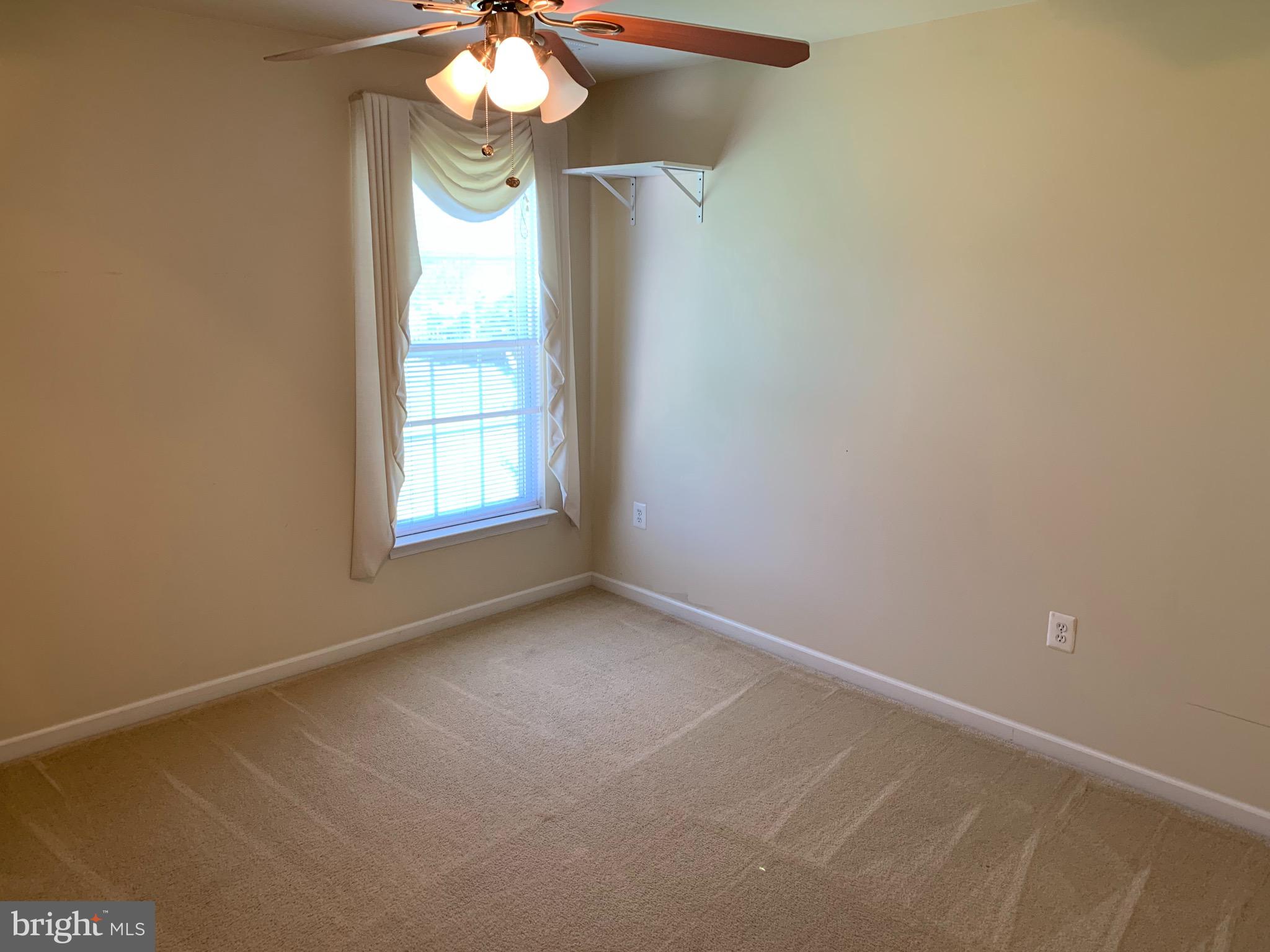 BLUE SPRING FARM - Residential Lease