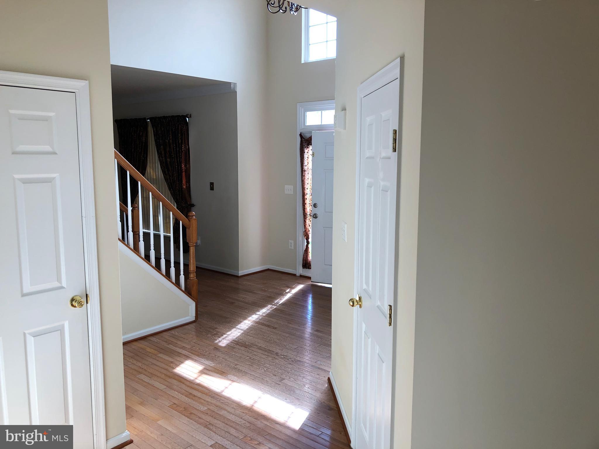 BLUE SPRING FARM - Residential Lease