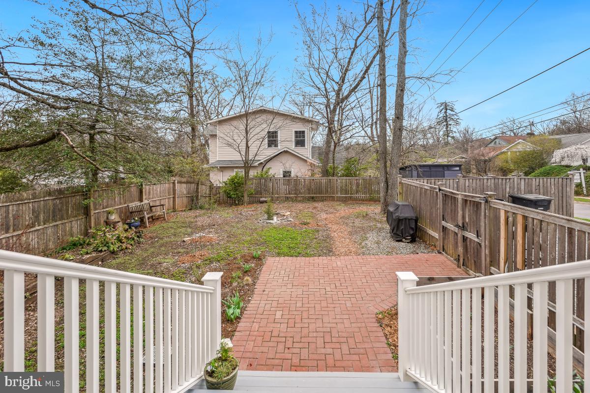 TAKOMA PARK - Residential